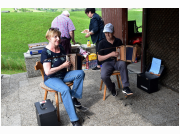 04Pia und Kari im Einsatz.JPG